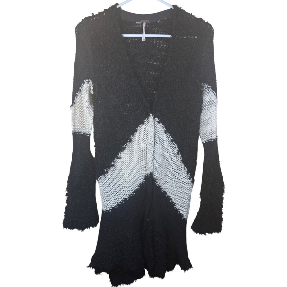 Free People Cardigan Women Small Black White Chevron Fuzzy Knit Boho Whimsigoth